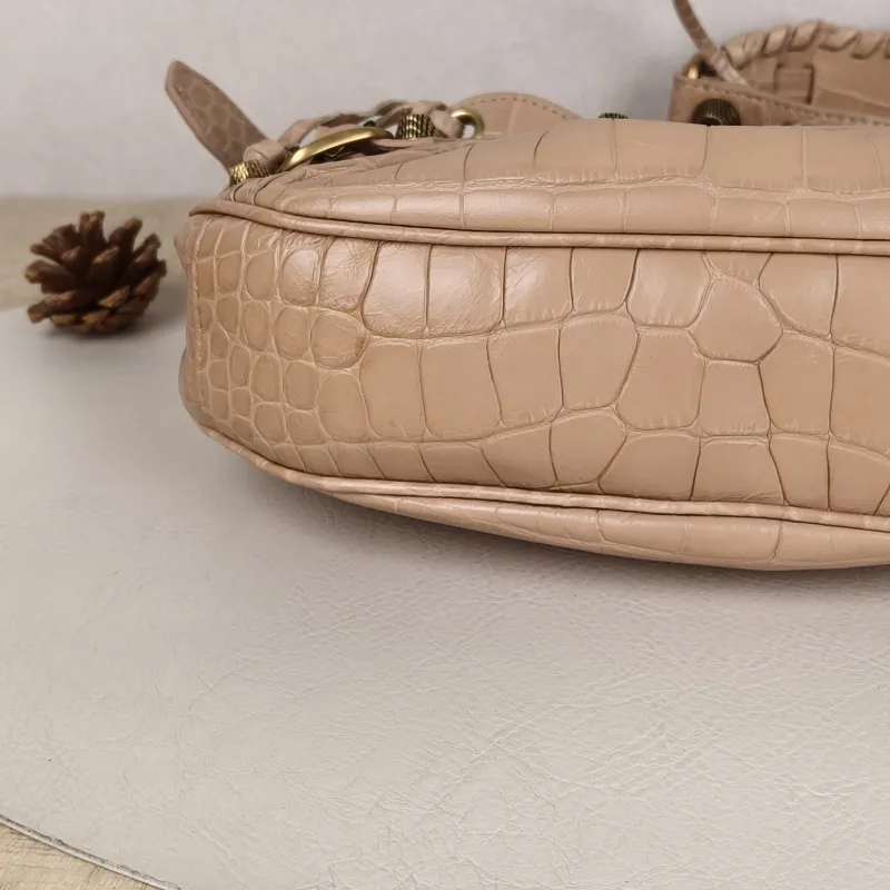 BALENCIAGA Crossbody Bag LE CAGOLE Taupe Calfskin XS26 × 7 × 16 cm — cover view 9 of 9