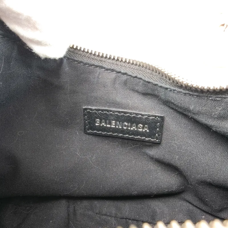 BALENCIAGA Crossbody Bag LE CAGOLE Black Lambskin XS 26 × 7 × 16 cm — detail view 4 of 11