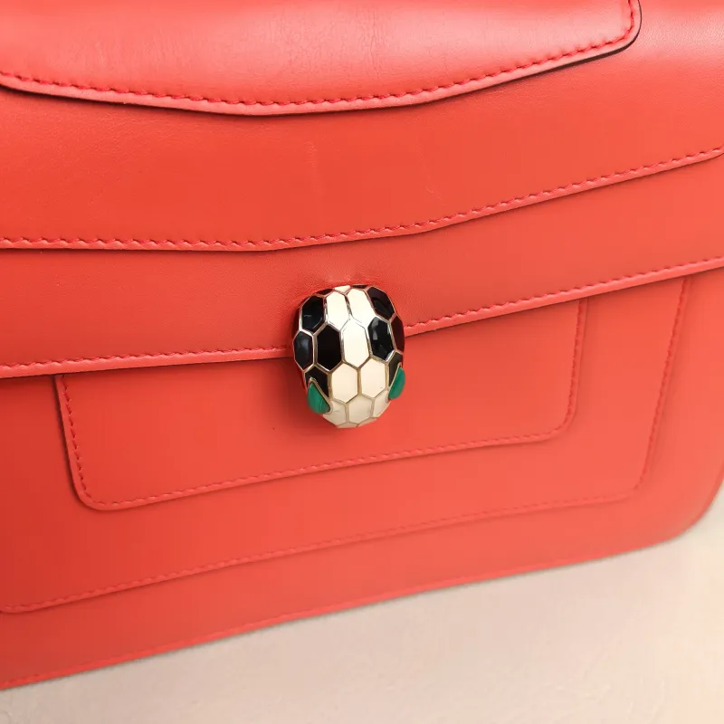 Bvlgari Shoulder Bag Serpenti Forever Collection Crossbody Bag Red Calfskin Medium27.5 × 7 × 18 cm — detail view 12 of 15