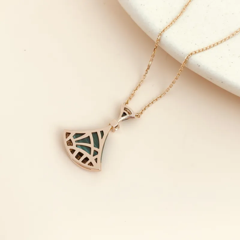Bvlgari Necklace DIVAS’ DREAM Collection Malachite Pavé Diamond Malachite Diamond18KR ose Gold Large43cm — cover view 4 of 7