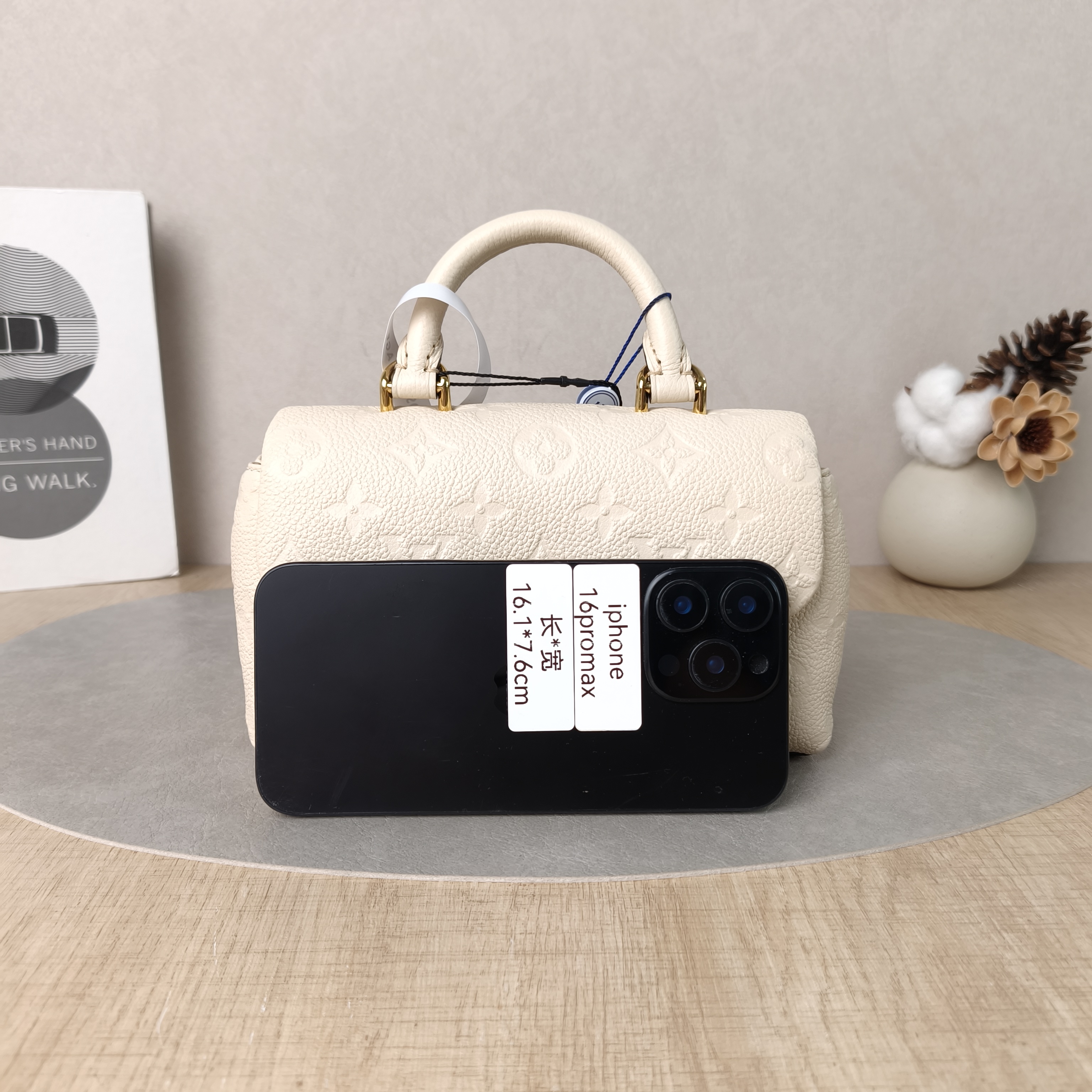 Louis Vuitton Crossbody Bag MADELEINE White Empreinte Embossed Calfskinnano21 × 6 × 12.5 cm — cover view 3 of 6