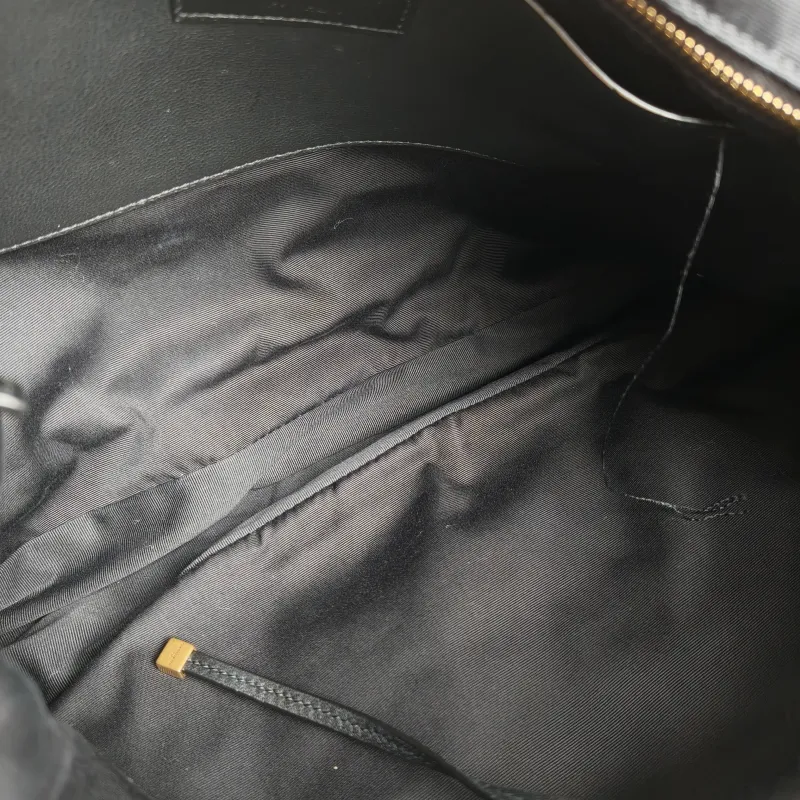 SAINT LAURENT Crossbody Bag Jamie 4.3 Chain Bag Black SL ambskin Large43 × 9 × 29 cm — detail view 10 of 11