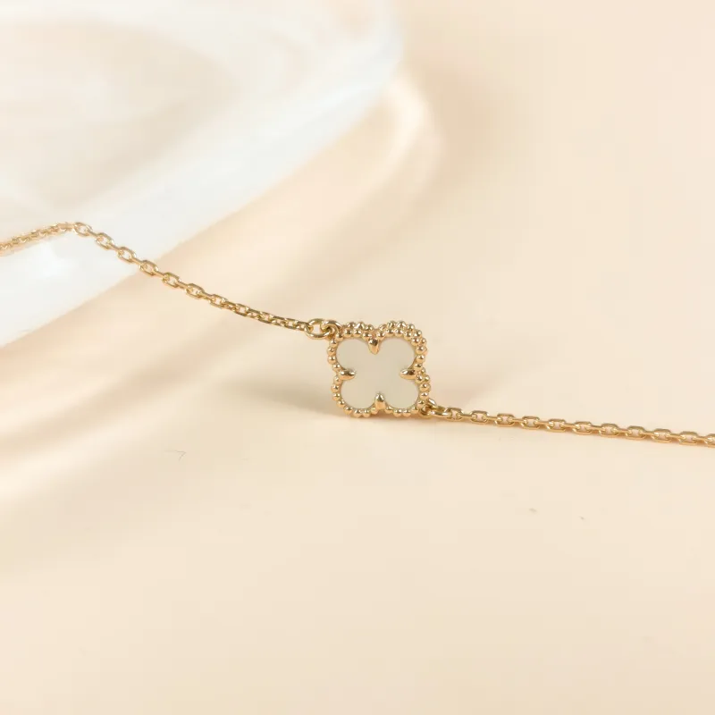 Van Cleef & Arpels Bracelet Alhambra Alhambra Collection Single-Motif Bracelet Pearl · White Mother-of-Pearl 18KY ellow Gold Sweet Mini 17cm — cover view 7 of 7