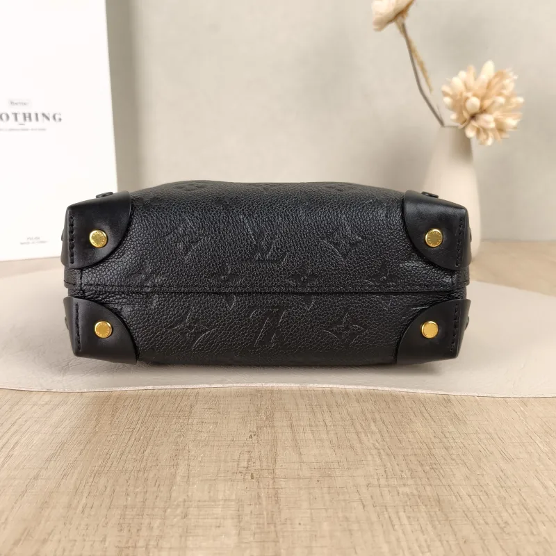 Louis Vuitton Shoulder Bag Petite Malle Souple Box Black Calfskin One Size20 × 7.5 × 14 cm Missing Shoulder Strap — cover view 2 of 5