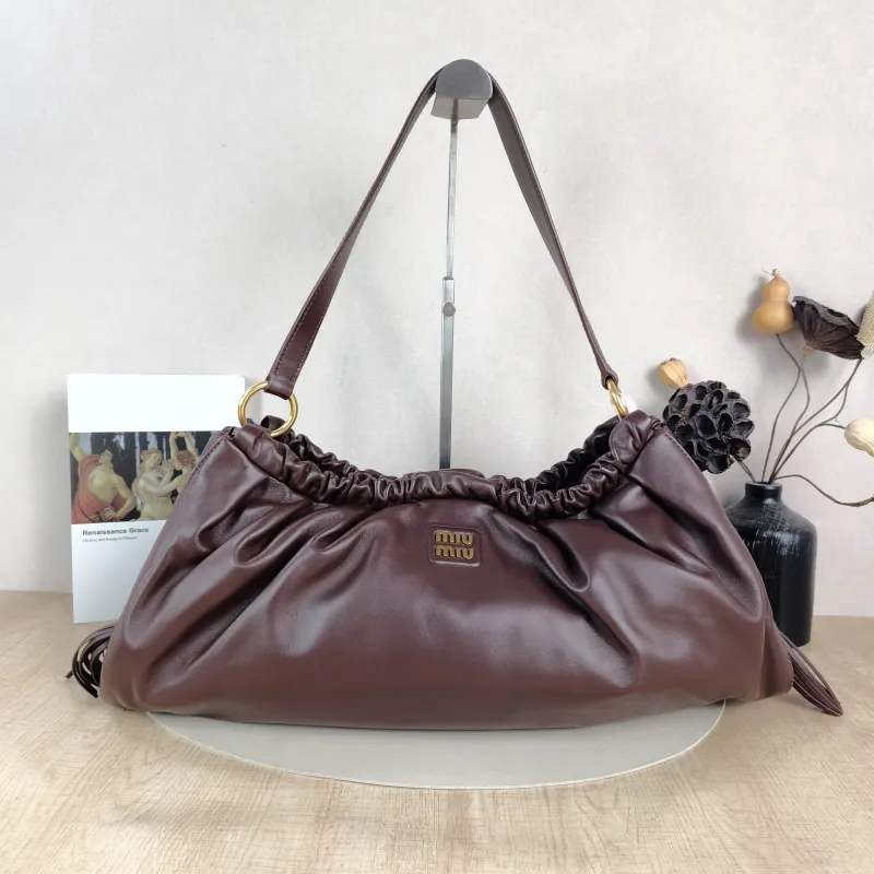 Miumiu Shoulder Bag Joie Shoulder Bag Lambskin 52 × 9 × 23 cm