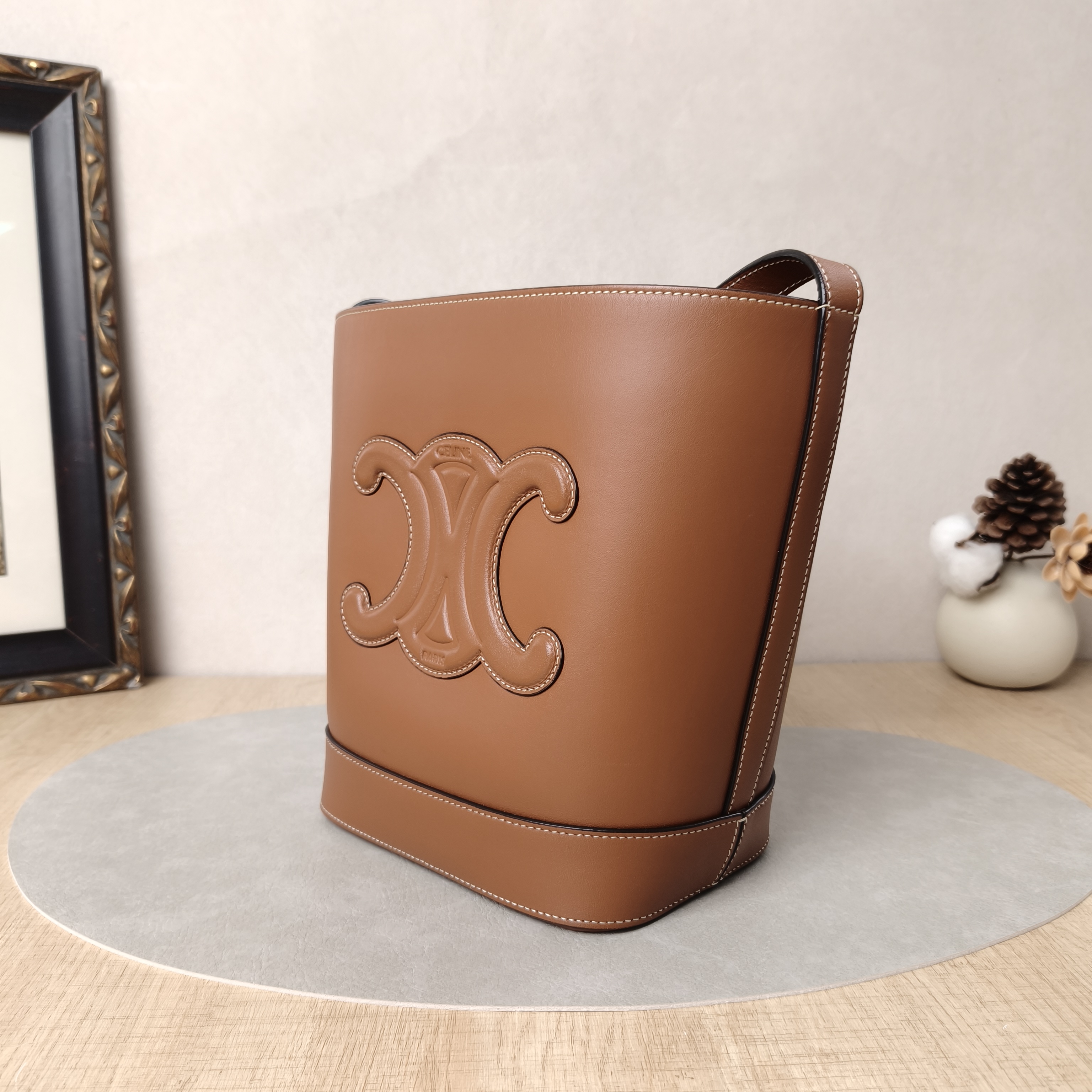 CELINE Shoulder Bag BUCKET TRIOMPHE Bucket Bag Calfskin Small17 × 10 × 22 cm — cover view 4 of 5
