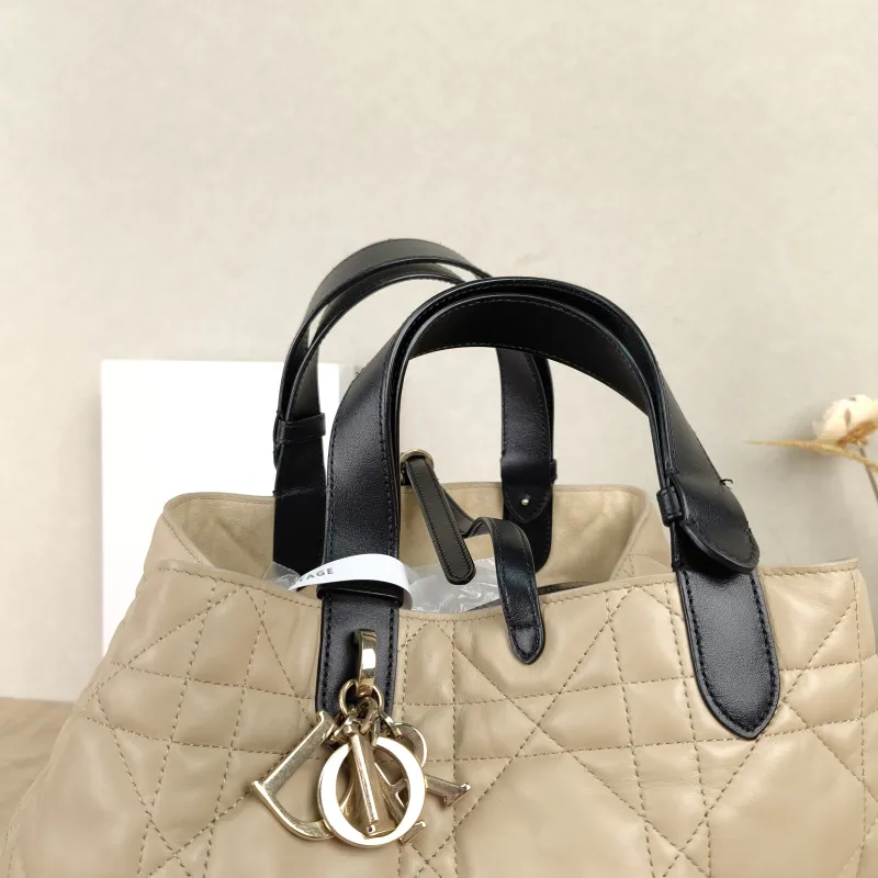 DIOR Top Handle Bag TOUJOURS Medium 28.5 × 17 × 21.5 cm — detail view 13 of 13
