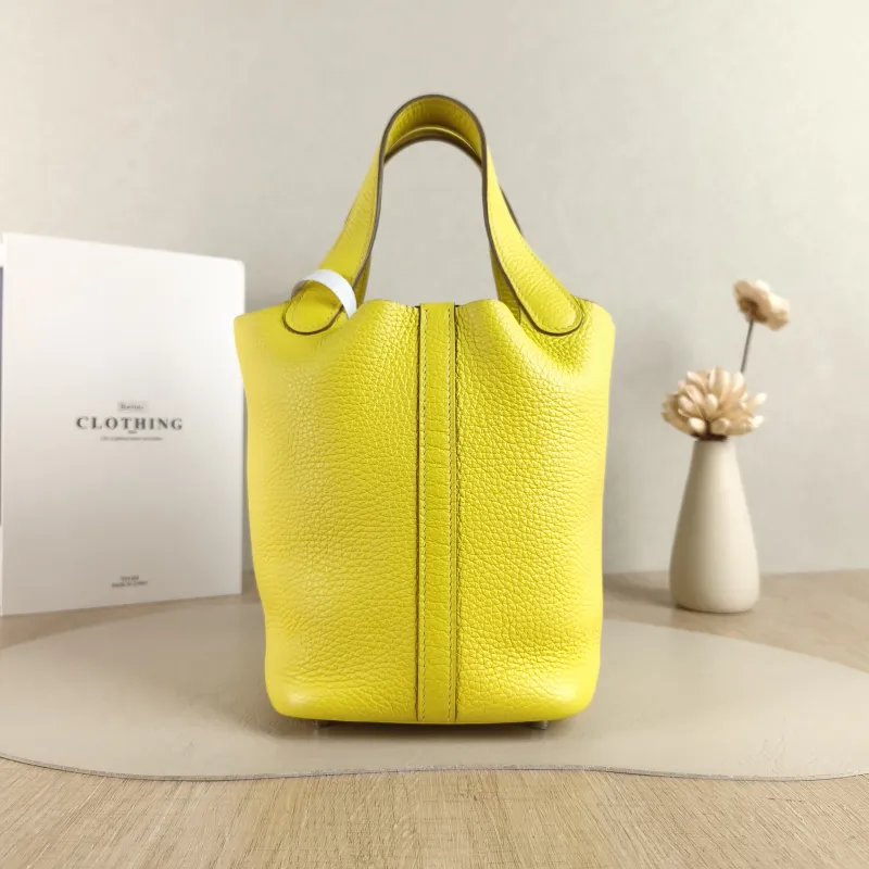 Hermès Top Handle Bag Picotin Lock 18 18 9R TC Calfskin Small 18 × 13 × 18 cm Y — cover view 3 of 6