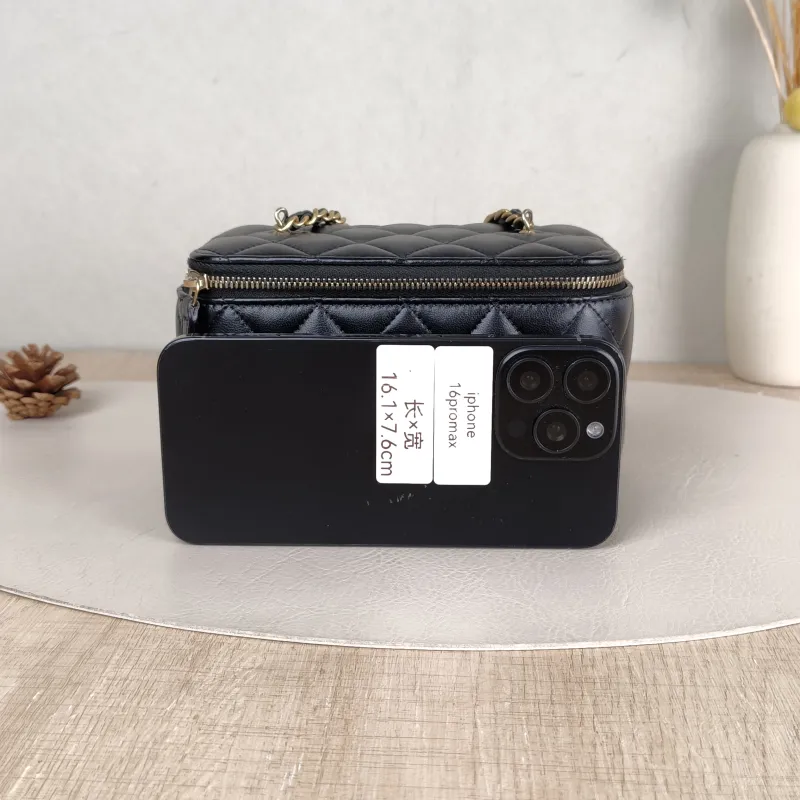 Chanel Crossbody Bag Edition Black Lambskin One Size 16 × 8 × 9.5 cm 32 — cover view 5 of 5
