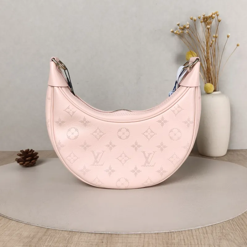 Louis Vuitton Crossbody Bag Loop Pink Calfskin Small 23 × 6 × 13 cm