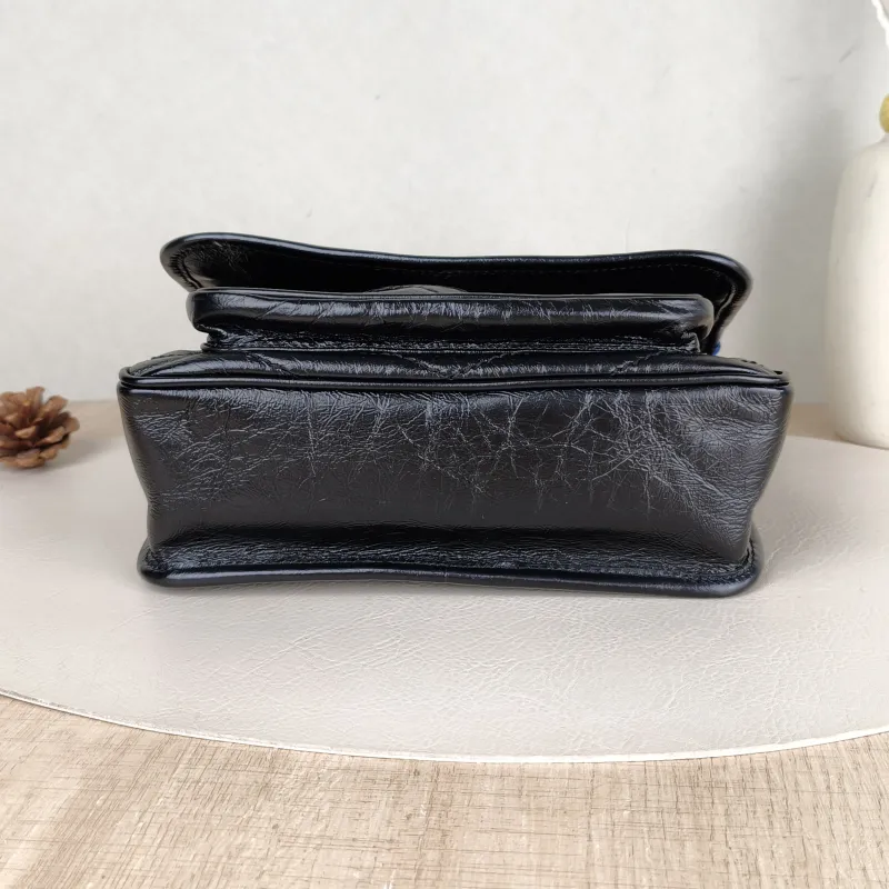 SAINT LAURENT Crossbody Bag Niki D Waxed Leather Calfskin Small21 × 7.5 × 16 cm — cover view 3 of 5