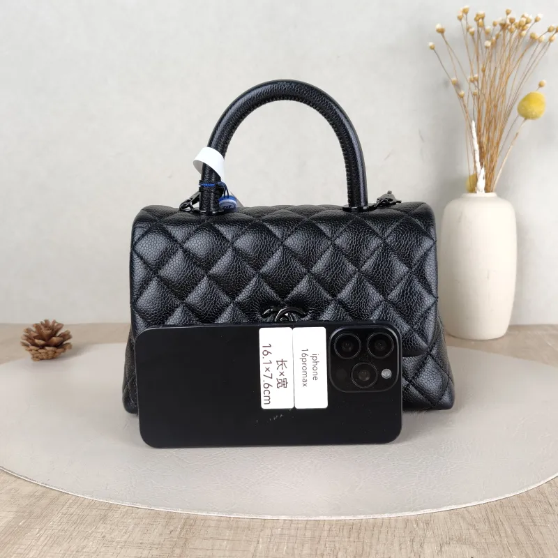 Chanel Crossbody Bag Coco Handle​Black Calfskin Small24 × 10 × 14 cm — cover view 3 of 5