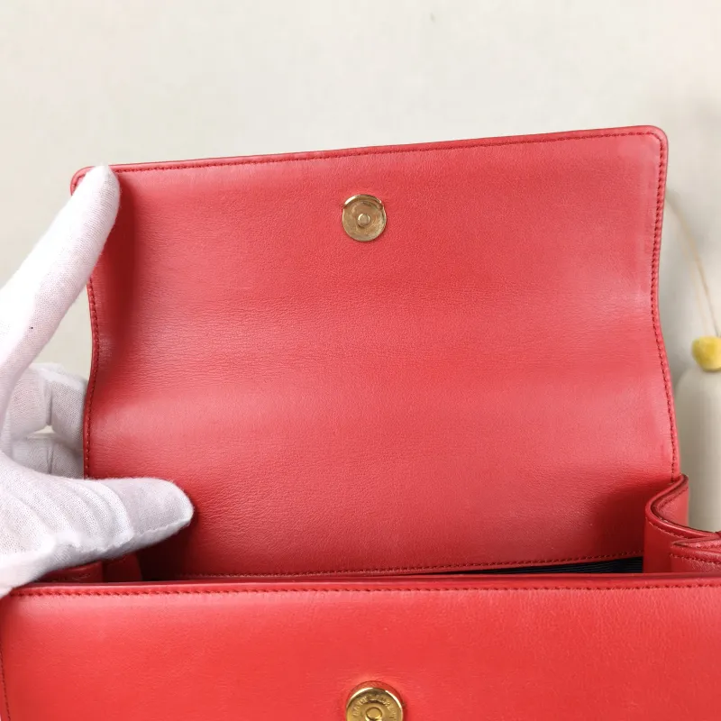 SAINT LAURENT Shoulder Bag Shoulder Bag Red Calfskin One Size21 × 10 × 17 cm — detail view 12 of 12
