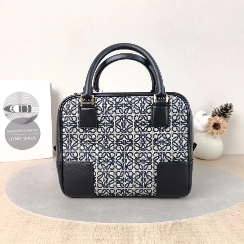 LOEWE Crossbody Bagamazona 19 Blue White Black Calfskin，Canvas Small19 × 11.5 × 18 cm — cover view 5 of 6