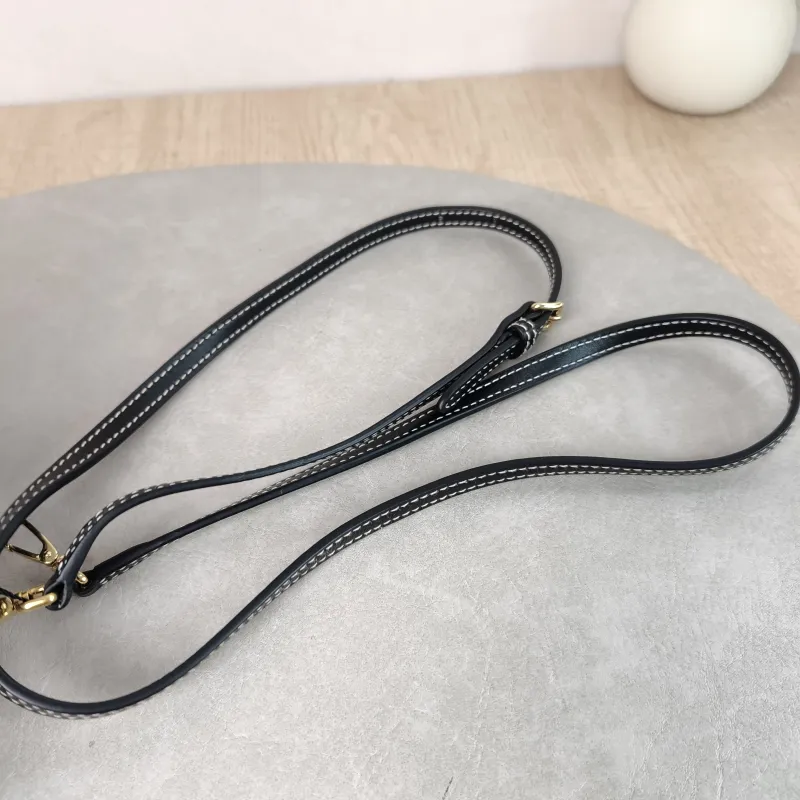 Miumiu Shoulder Bag IVY Tote Shopping Tote Black CC alfskin Small 22 × 12 × 23.5 cm — detail view 7 of 10