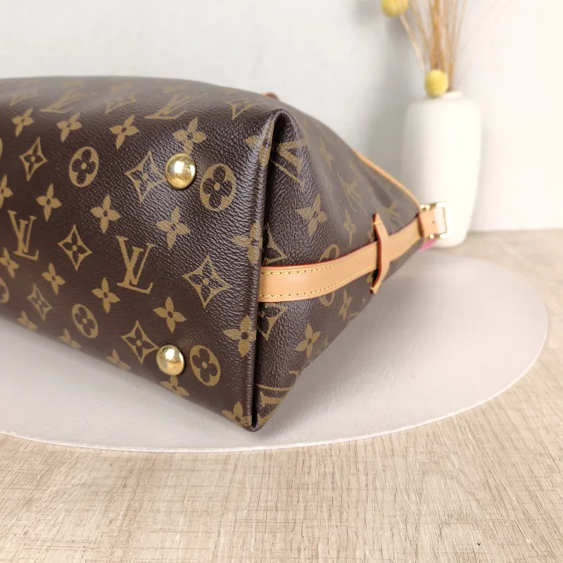 Louis Vuitton Crossbody Bag Carryall Monogram PVC Small 29 × 12 × 24 cm — detail view 12 of 13
