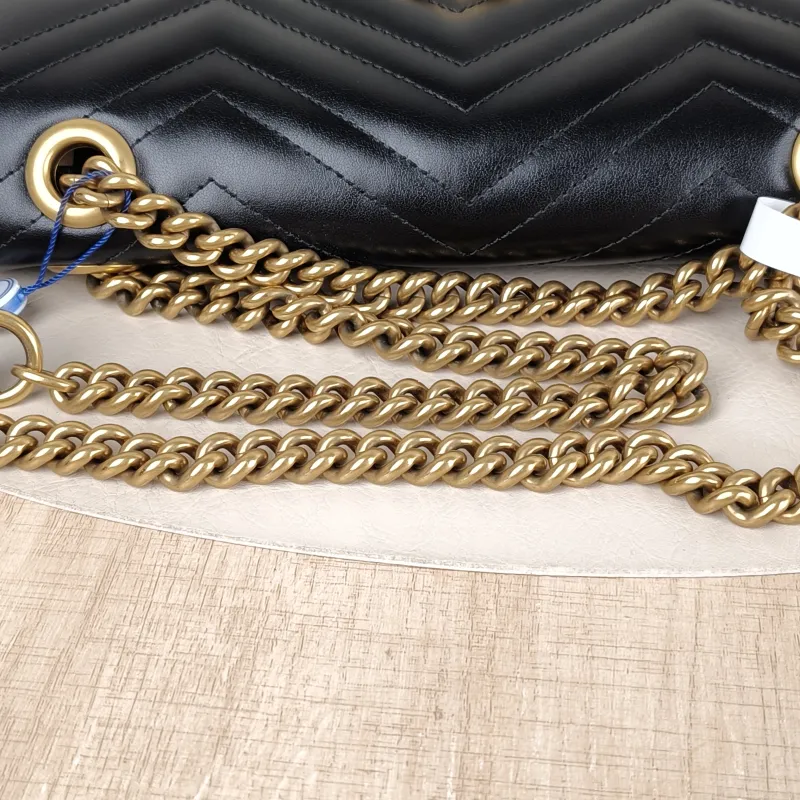 GUCCI Crossbody Bag GG Marmont Medium Marmont 26 Black CC alfskin Medium 26 × 7 × 15 cm — detail view 13 of 13