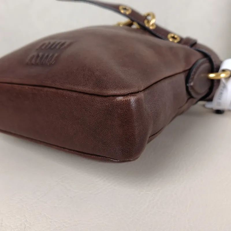 Miumiu Crossbody Bag Aventure Bucket Bag Lambskin Mini 17 × 4.5 × 19 cm — detail view 4 of 10