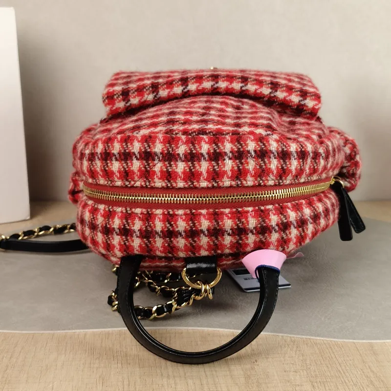 Chanel Backpack Collection Backpack Red One Size 23 × 9 × 23 cm — detail view 8 of 12