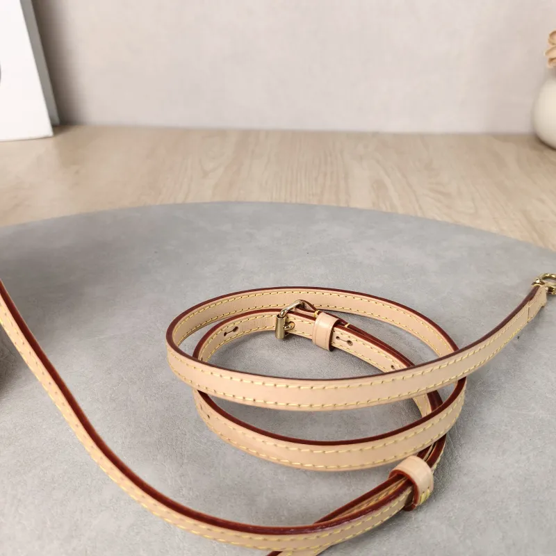 Louis Vuitton Crossbody Bag Alma BB Monogram PVC BB 23.5 × 11.5 × 17.5 cm — detail view 1 of 12
