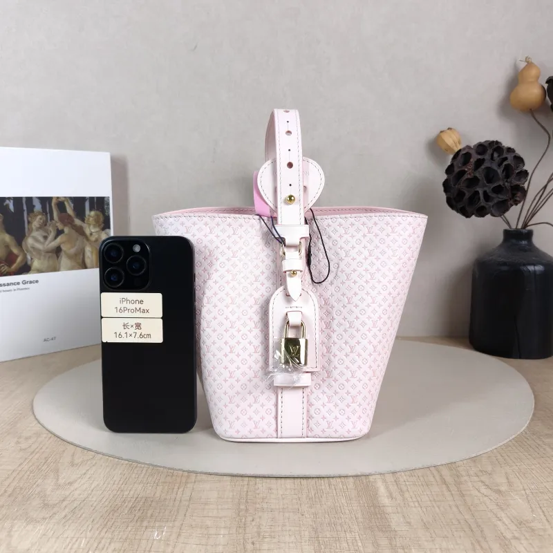 Louis Vuitton Top Handle Bag ALL IN BB Pink Calfskin BB 16 × 12 × 18 cm — cover view 4 of 5