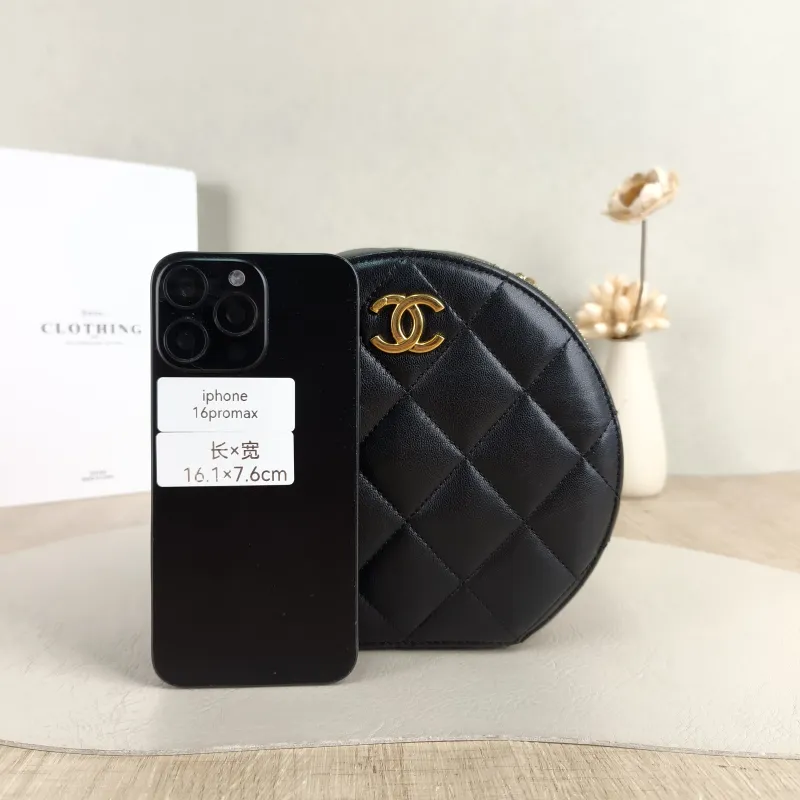 Chanel Crossbody Bag logo Crossbody Bag Black Lambskin One Size 18 × 6 × 16.5 cm — cover view 5 of 6