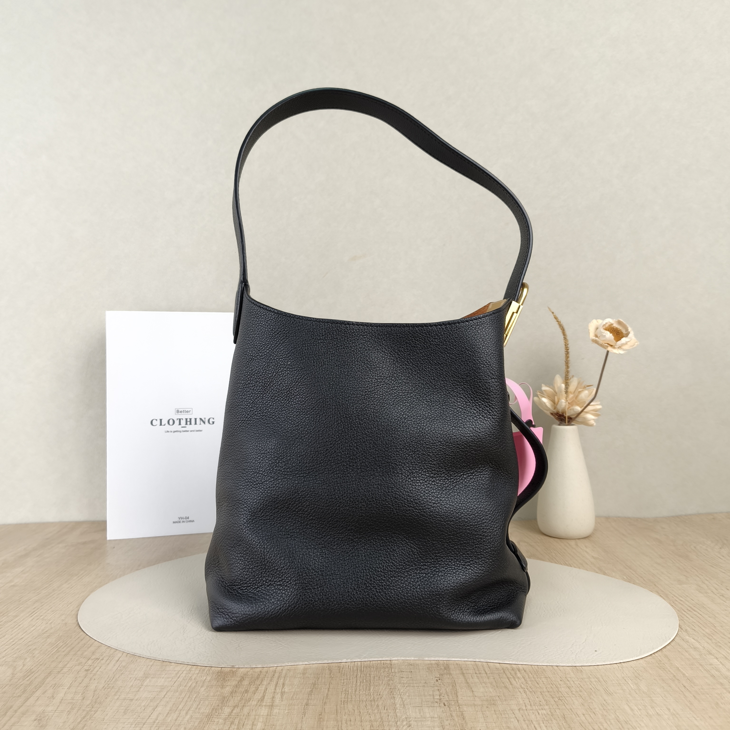 Louis Vuitton Shoulder Bag Low Key Hobo Shoulder Bag Black Calfskin Small24 × 16 × 28 cm — cover view 4 of 5