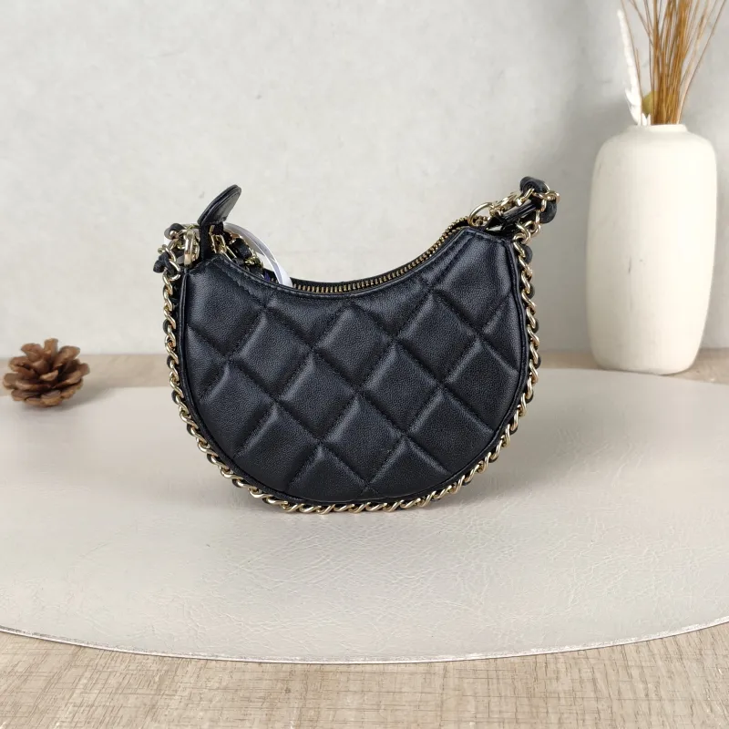 Chanel Crossbody Bag 23p Black Lambskin Mini 13.5 × 5 × 9.5 cm