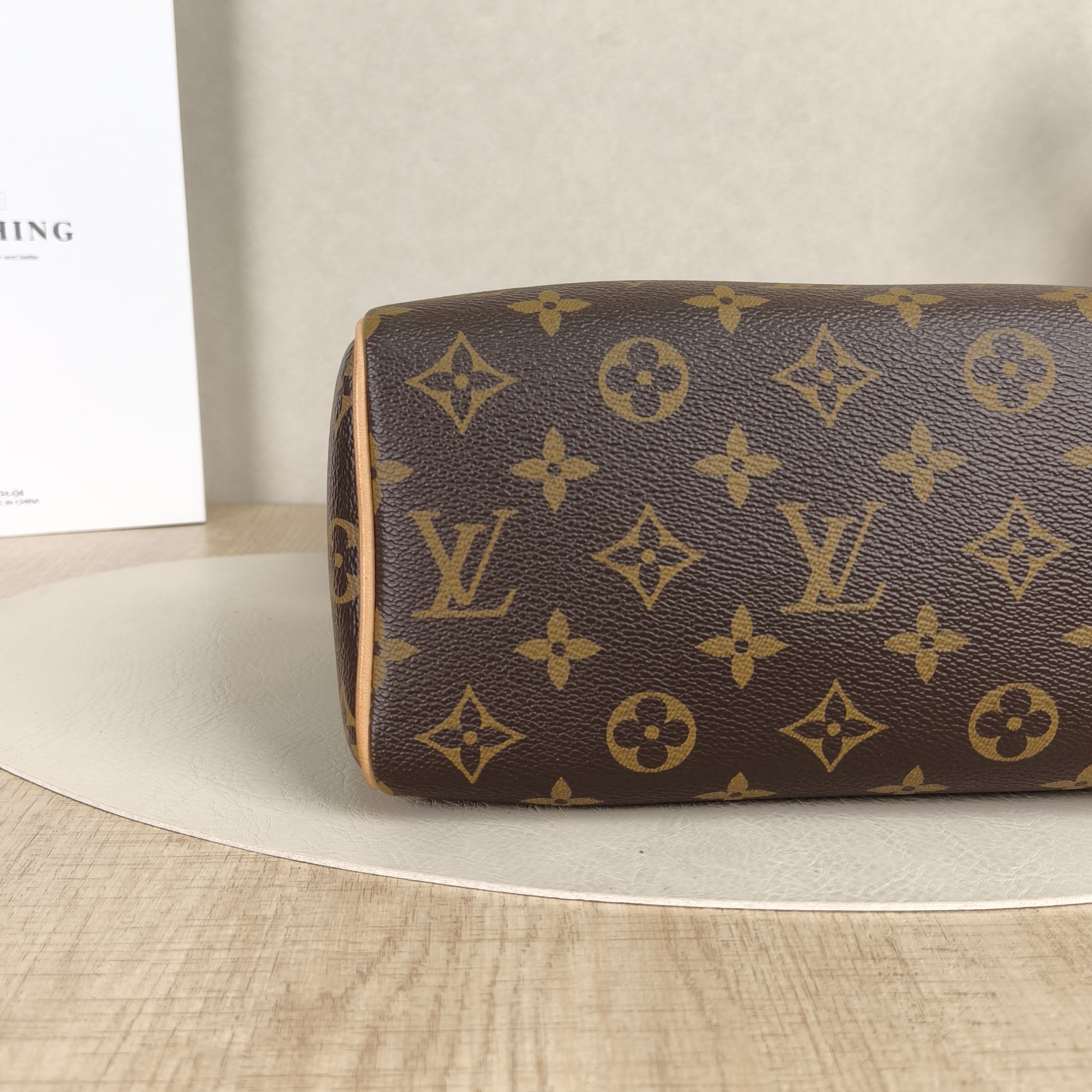 Louis Vuitton Crossbody Bag Speedy20 Shoulder Strap PVC Small20.5 × 12 × 13.5 cm — cover view 8 of 8
