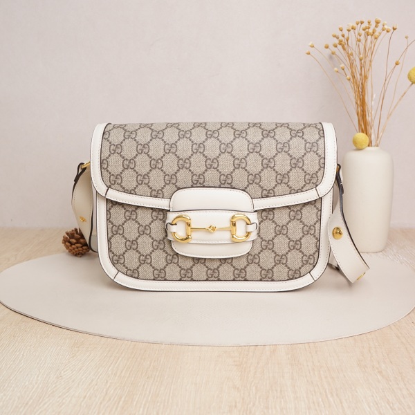 GUCCI 1955Horsebit Medium White pvc · Dust Bag · 25 × 8 × 18 cm