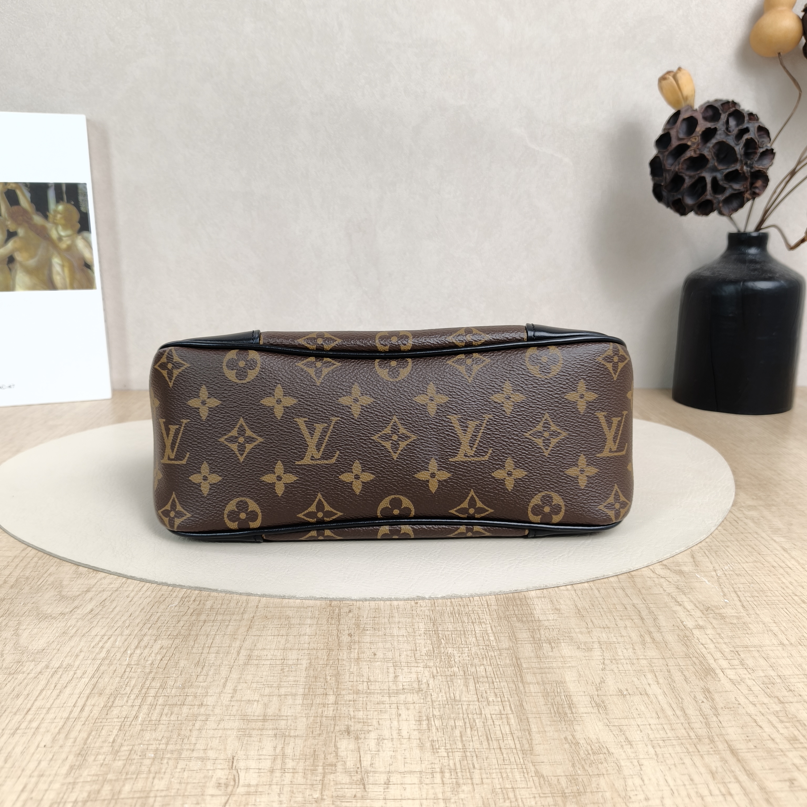 Louis Vuitton Crossbody Bag Boulogne PVC Small26 × 9.5 × 16 cm — cover view 3 of 6