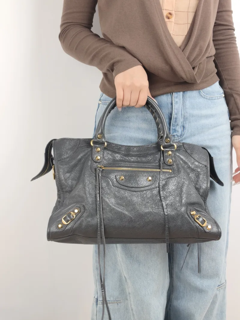 DIOR Top Handle Bag TOUJOURS Edition Black Calfskin Medium 23 × 16 × 24 cm — on-model view 1 of 2
