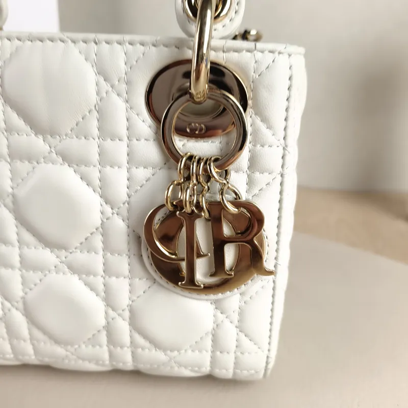 DIOR Crossbody Bag Lady Lady Dior Bag White Lambskin Mini 17 × 7 × 15 cm — detail view 6 of 11