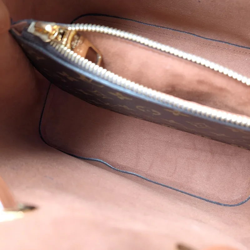 Louis Vuitton Shoulder Bag NÉONOÉ Bucket Bag Caramel PVC Medium 26 × 17.5 × 26 cm — detail view 6 of 11