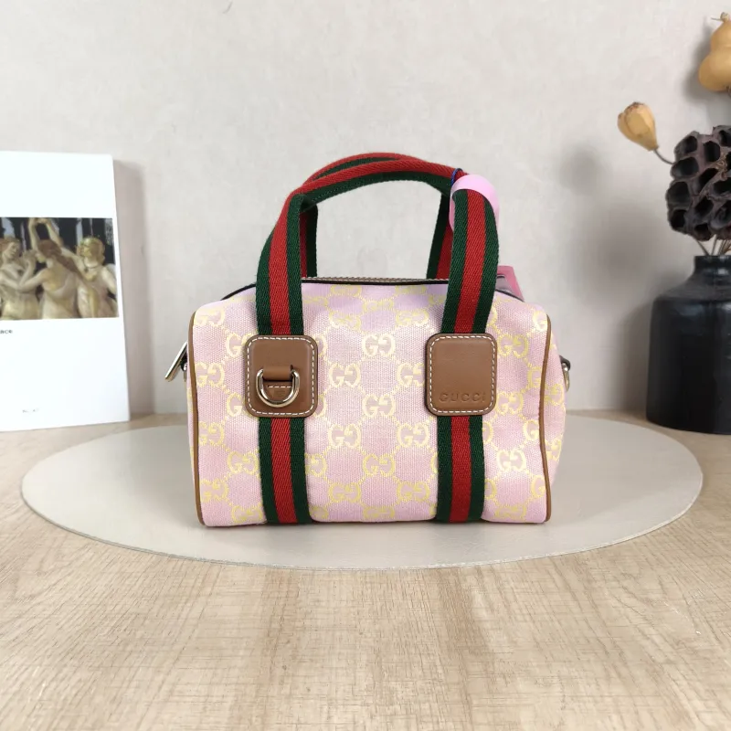 GUCCI Crossbody Bag GG Collection Pink mini20 × 13 × 13 cm