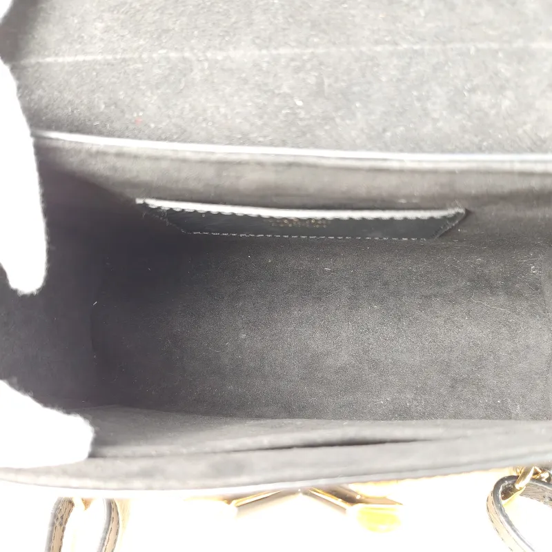 Louis Vuitton Crossbody Bag Twist Black Epi Embossed Calfskin Medium 23 × 9.5 × 17 cm — detail view 13 of 15