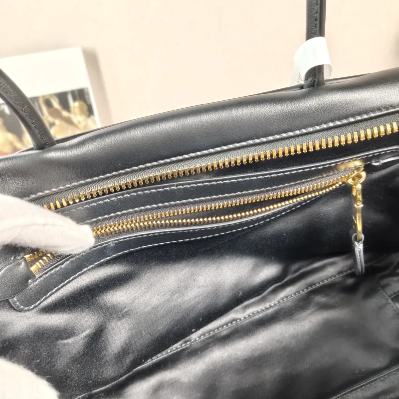 Miumiu Top Handle Bag Beau Black Calfskin Medium30 × 8.5 × 17 cm — detail view 11 of 12