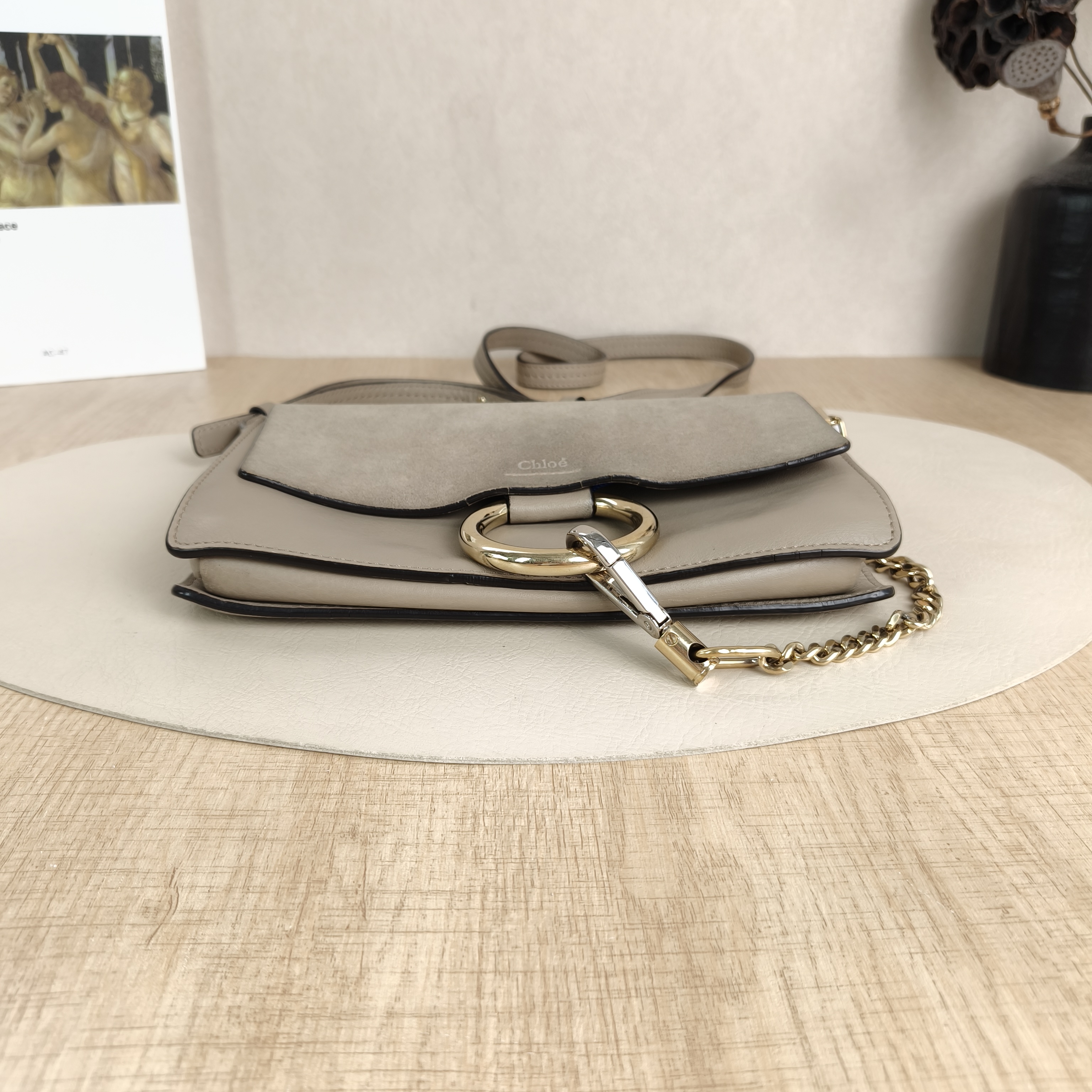 Chloé Shoulder Bag faye Bangle Brown Calfskin Medium 24 × 9 × 16 cm — cover view 3 of 5