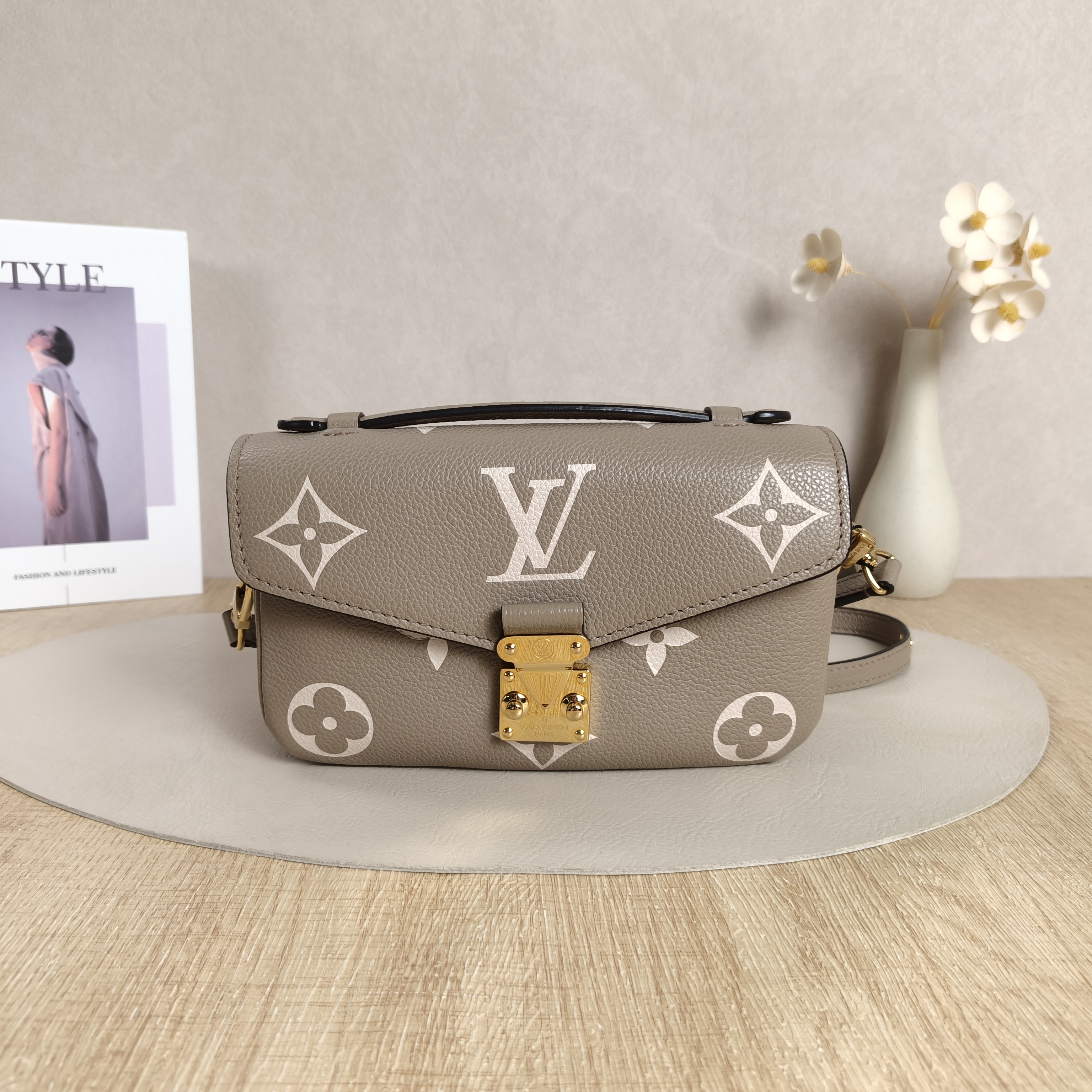 Louis Vuitton Crossbody Bag Pochette Métis East West Monogram Empreinte Embossed Calfskin Small21.5 × 6 × 13.5 cm
