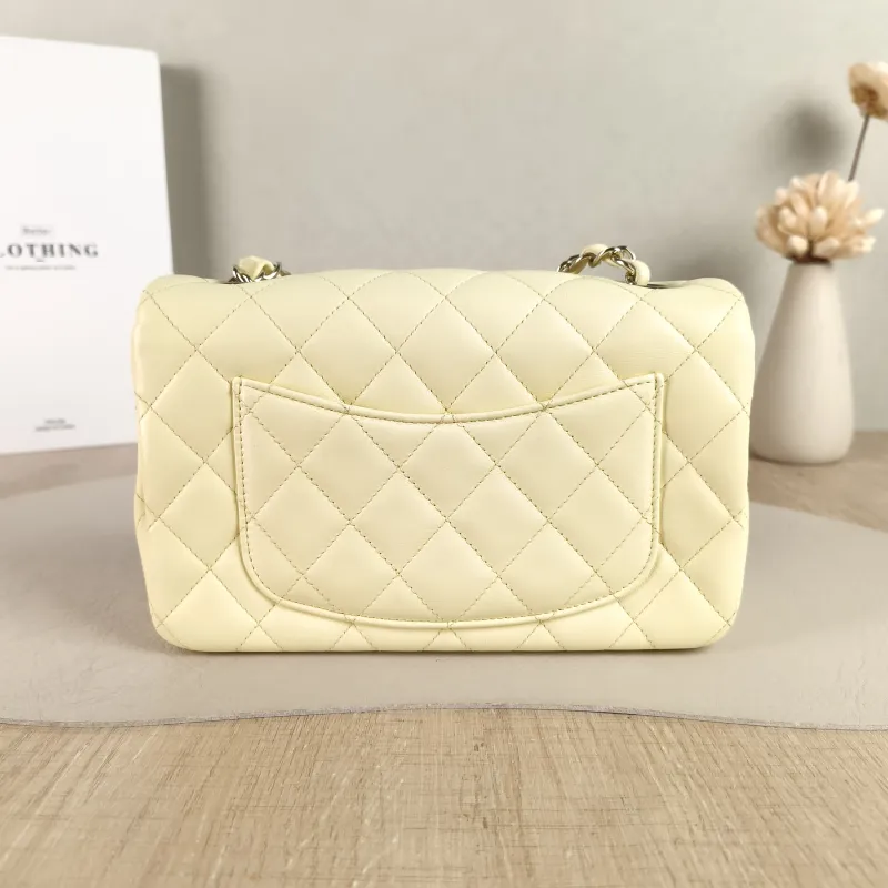 Chanel Crossbody Bag Classic Flap Large Mini CF Mini Yellow Lambskin mini 20 × 6 × 12 cm — cover view 6 of 6