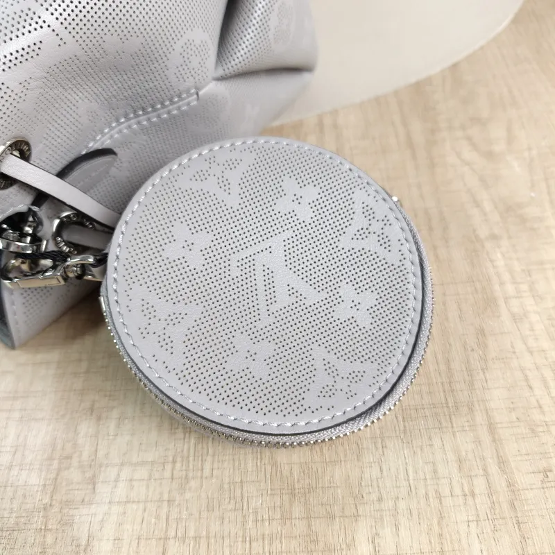 Louis Vuitton Crossbody Bag BELLA Grey Calfskin One Size 22 × 14 × 19 cm — detail view 12 of 12