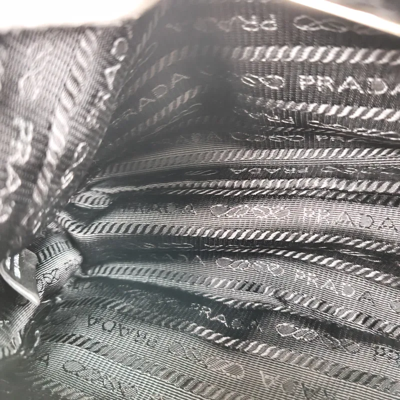 PRADA Shoulder Bag Re-Edition hobo — detail view 8 of 14