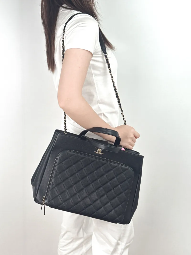 Chanel Shoulder Bag Tote Bag Black Calfskin One Size35 × 13 × 25.5 cm — on-model view 2 of 2