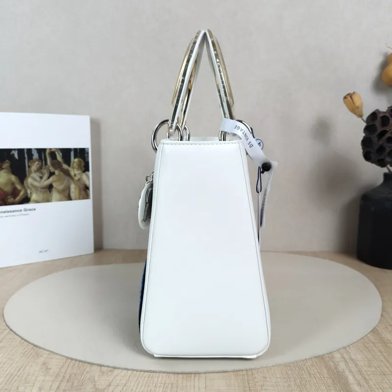 DIOR Top Handle Bag Lady Lady Dior Bag White Calfskin Medium24 × 12 × 21 cm — detail view 9 of 14