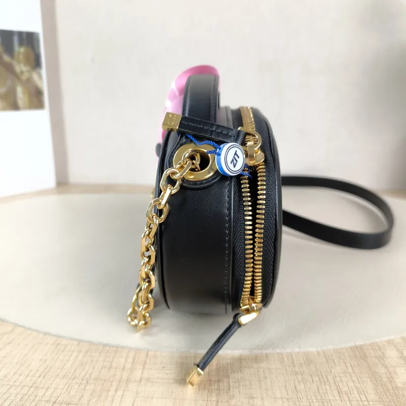 DIOR Shoulder Bag CD Signature Camera Bag Black Calfskin One Size18 × 6.5 × 11 cm — detail view 7 of 9