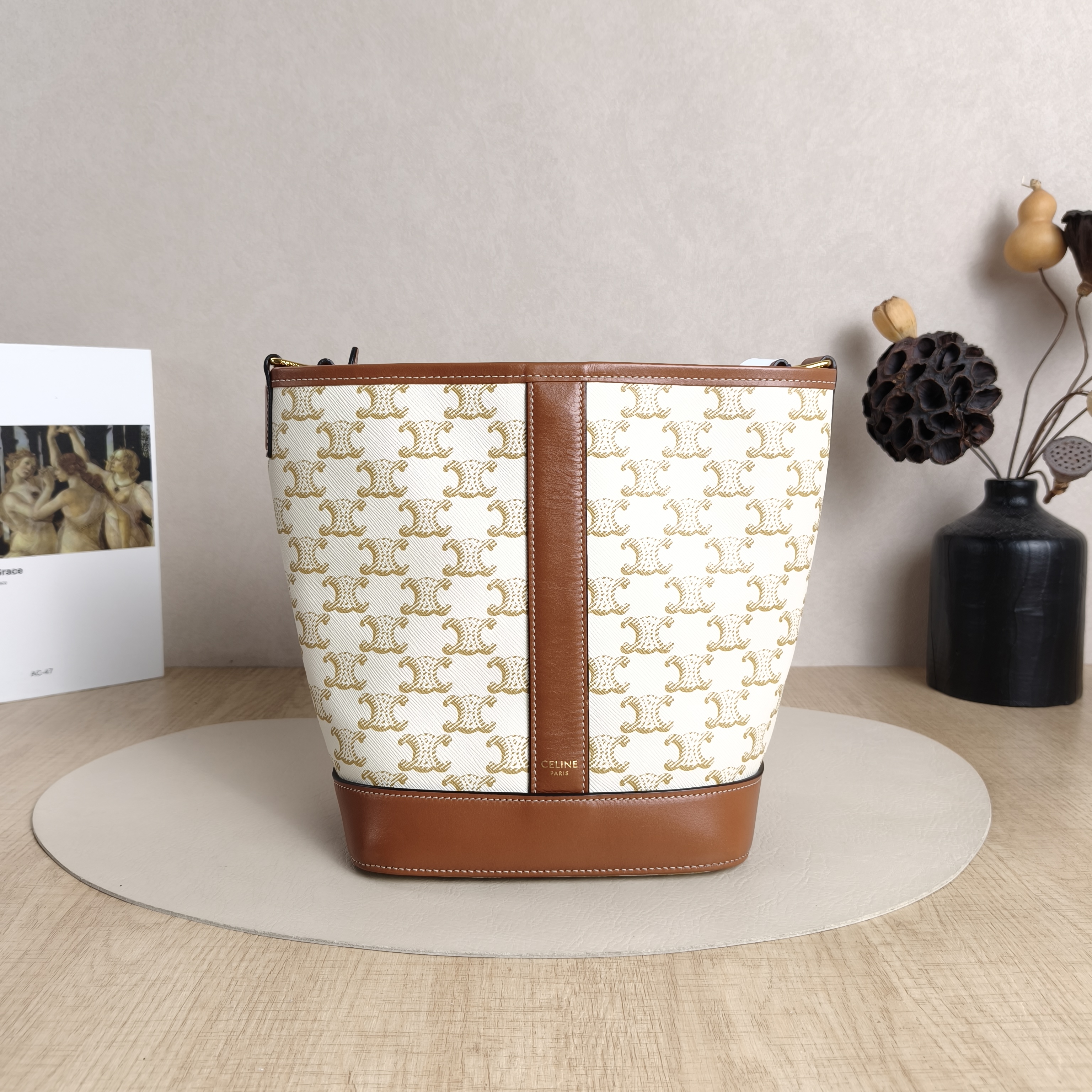 CELINE Crossbody Bag Triomphe Bucket Bag White PVC Small22 × 13 × 26 cm