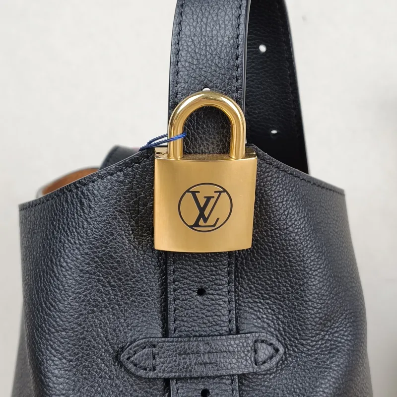 Louis Vuitton Shoulder Bag Low Key Hobo Shoulder Bag Black Calfskin Small 24 × 16 × 28 cm — detail view 1 of 12