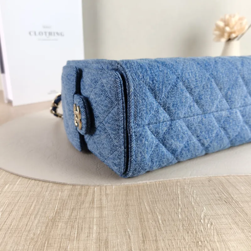 Chanel Crossbody Bag 25Bag Blue Mini 20 × 12.5 × 22 cm — detail view 9 of 12