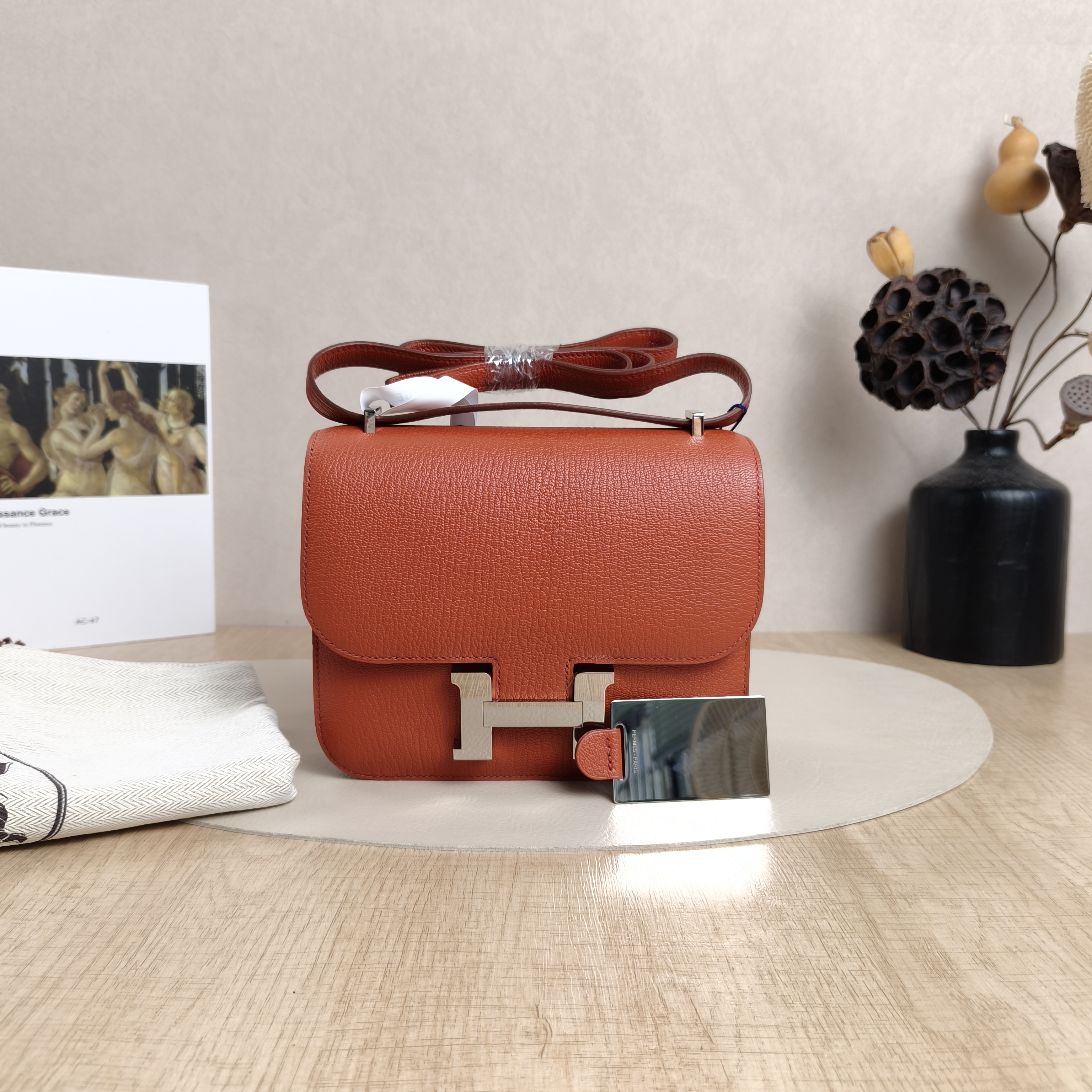 Hermès Crossbody Bag Constance 19 Silver-Tone Hardware36 Red Lambskinmini18 × 4 × 15 cm — cover view 5 of 6