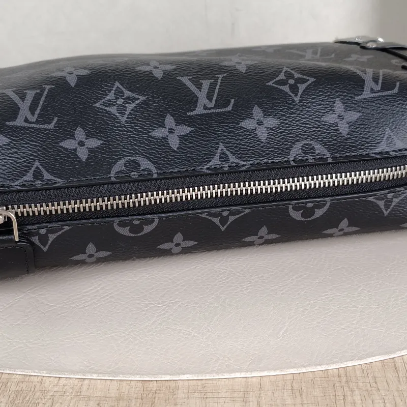 Louis Vuitton Crossbody Bag Side Trunk East West Box Monogram PVC Medium 28 × 7 × 15 cm — detail view 12 of 14